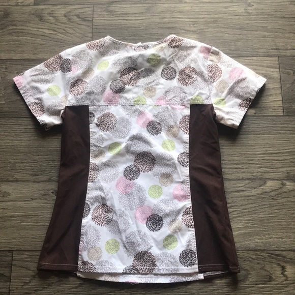 Scrub Top - Picture 4 of 4